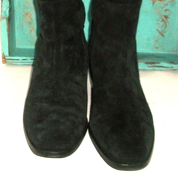 Aquatalia Ricarda Tall Black Suede Weatherproof Low Heel Boots 8.5M MSRP $650EUC - Picture 9 of 10